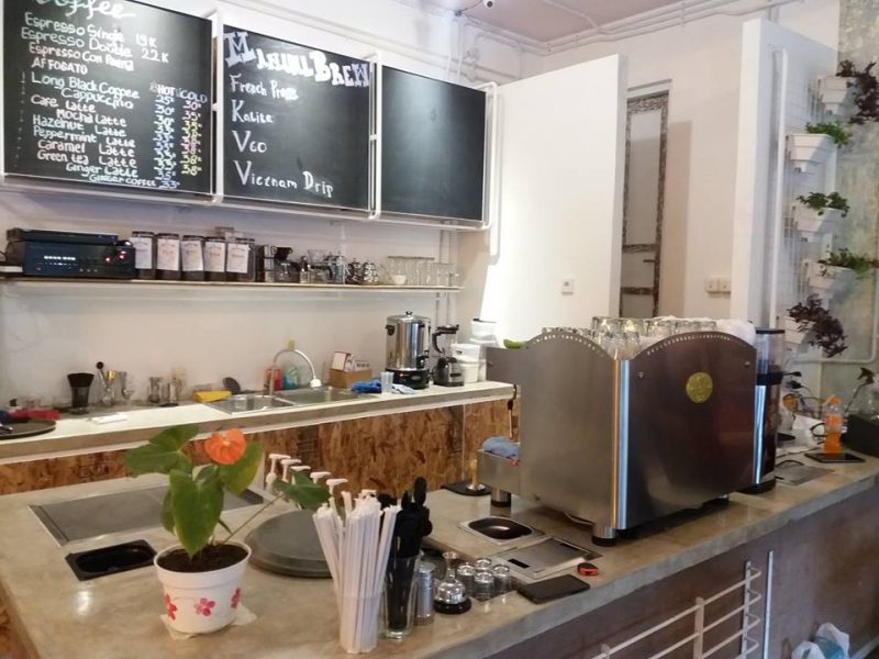 Tips Mendesain Cafe Unik Untuk Menarik Pelanggan Coffeeland
