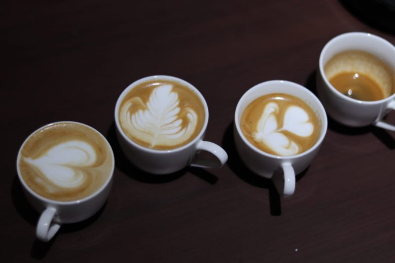 Perbedaan Latte Dan Cappucino Dalgona Coffee Whisk 1146