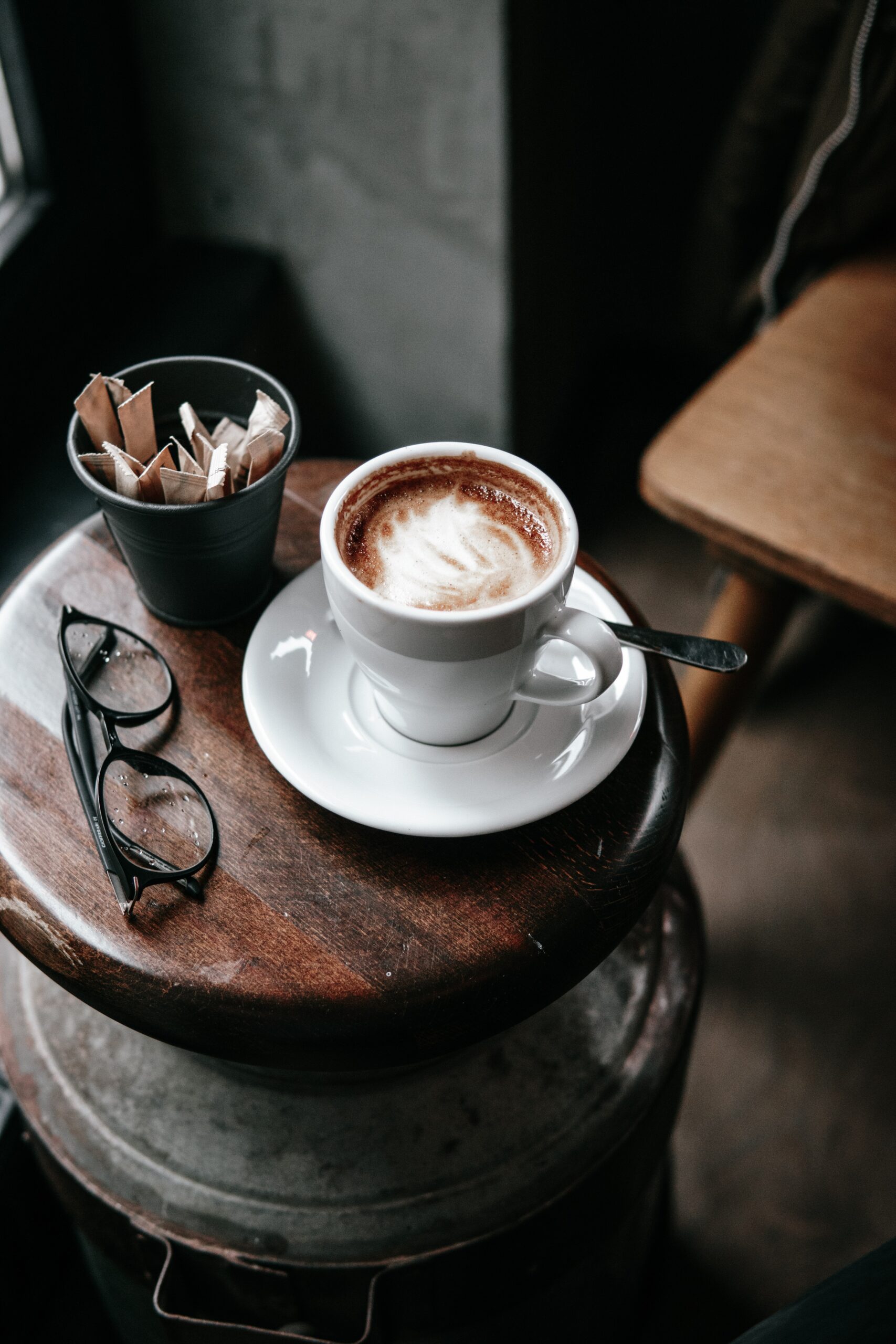 TIPS MEMBUKA BISNIS COFFEE SHOP DENGAN MODAL TERBATAS